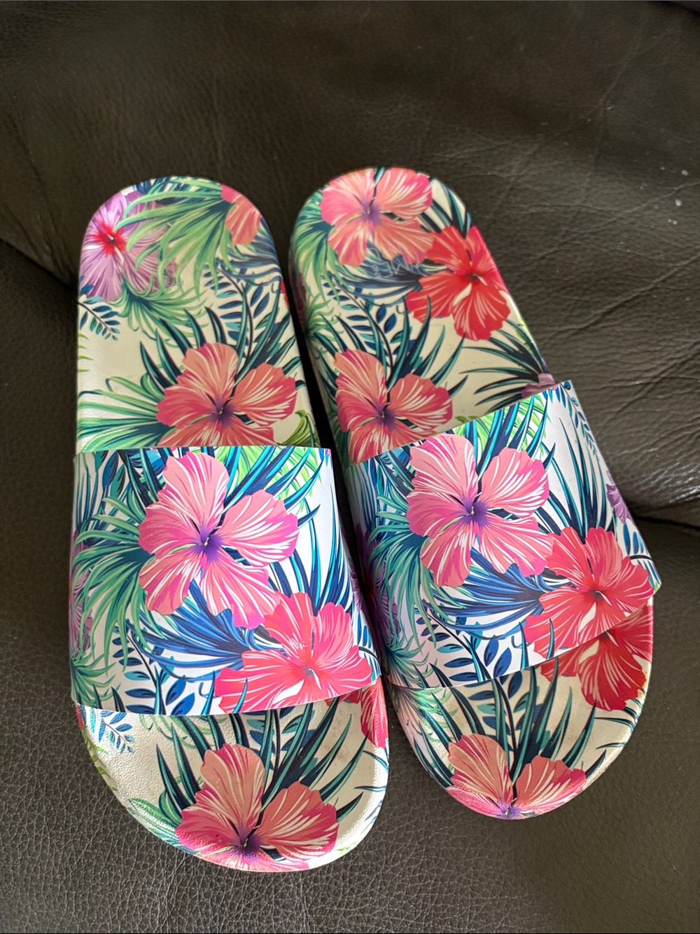 Tropical Floral Slide Sandals - Pink & Green Hibiscus Print